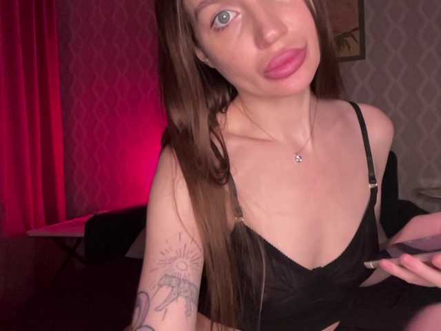 RayaMaya live cam on BongaCams