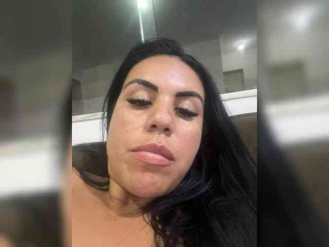 Morango921 webcam