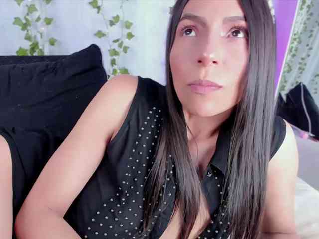 LaurenBellucci webcam