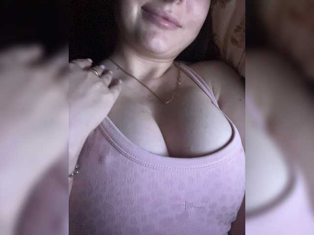  LadyCherry chat room