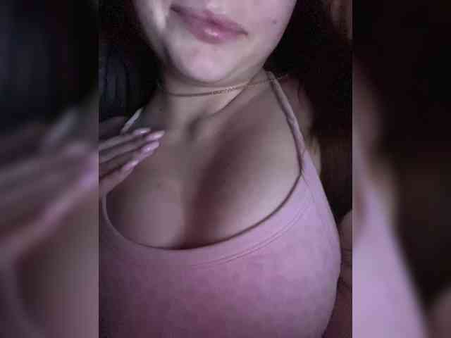 LadyCherry webcam