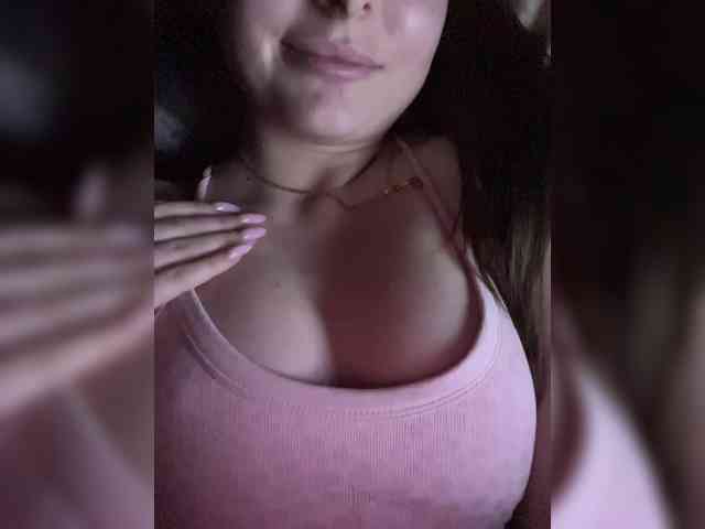 LadyCherry webcam