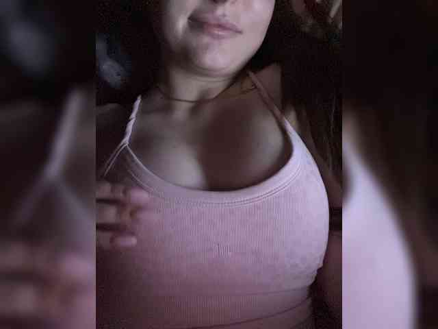 LadyCherry webcam