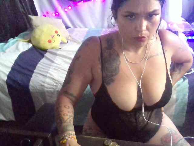 Queenqenci webcam