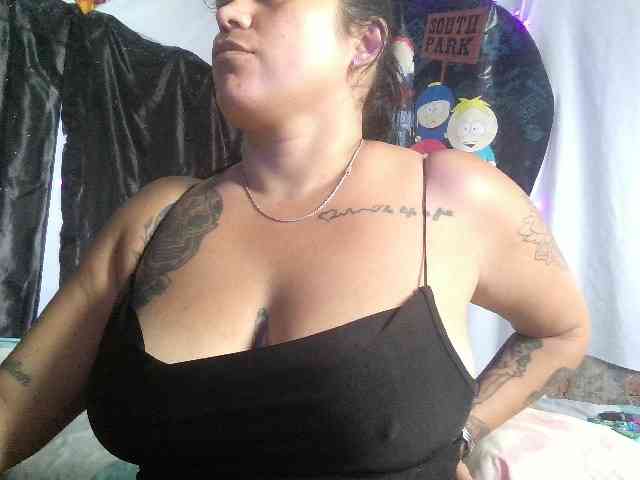 Queenqenci webcam