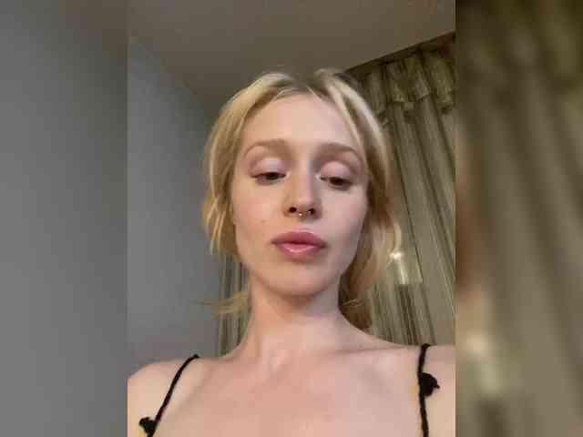 ViviennKitty Live Webcam on BongaCams
