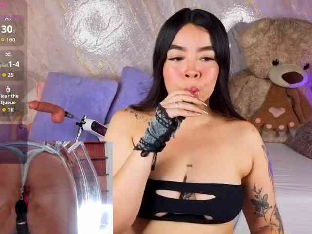 NikoleEvansM NikoleEvansM
