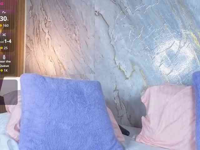 NikoleEvansM webcam