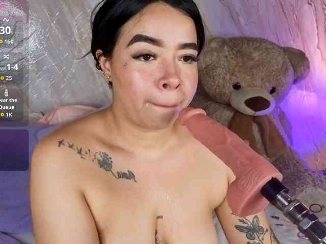 NikoleEvansM webcam