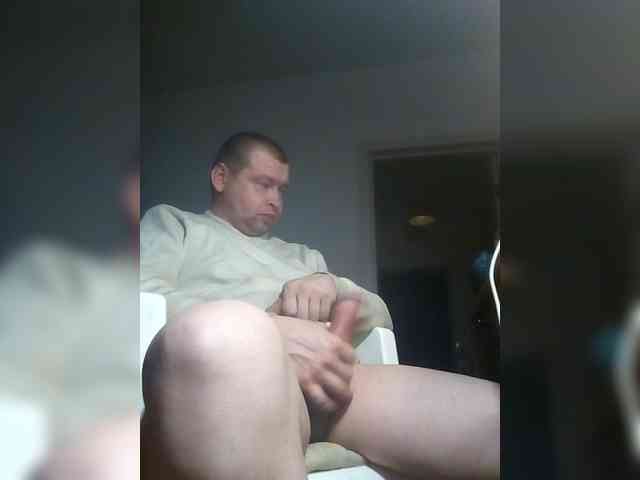 โมเดลนี้กำลังถ่ายทอดสดอยู่. Aleksandr70