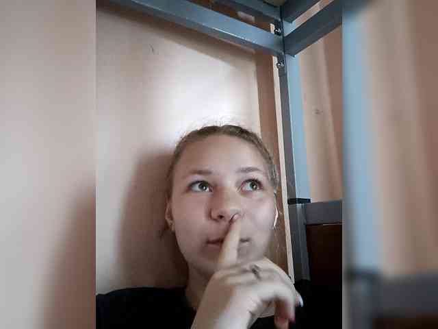 Klypniska Live Webcam on BongaCams