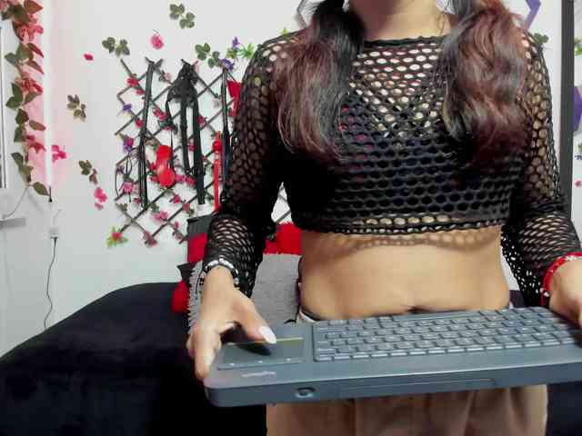 littleisabella webcam