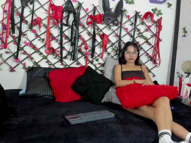 littleisabella webcam