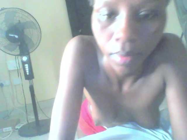 sexybaddie1 live cam on BongaCams