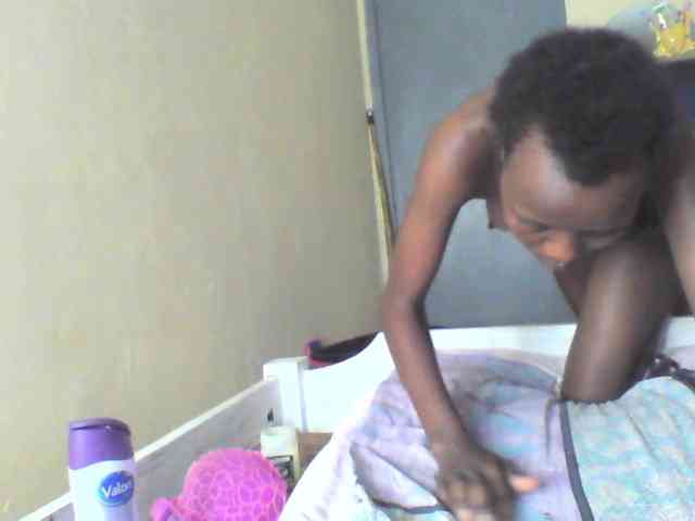 sexybaddie1 sexybaddie1