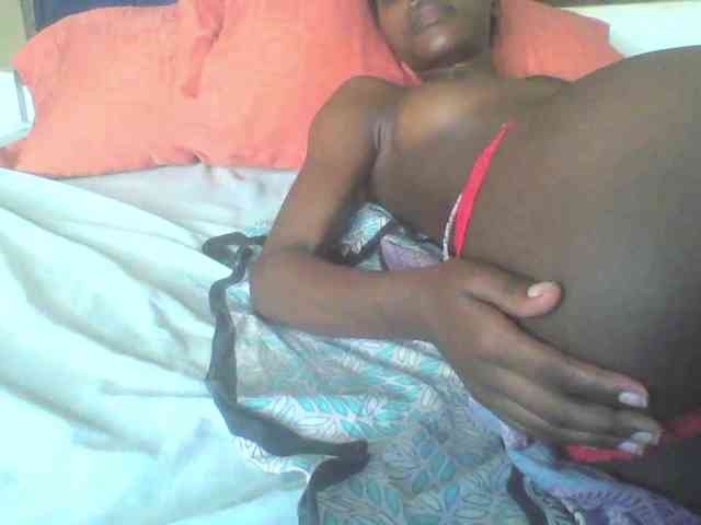 sexybaddie1 webcam