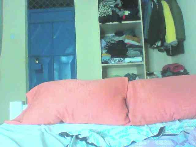 sexybaddie1 webcam