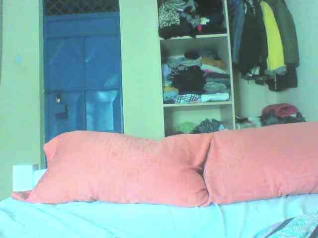 sexybaddie1 webcam