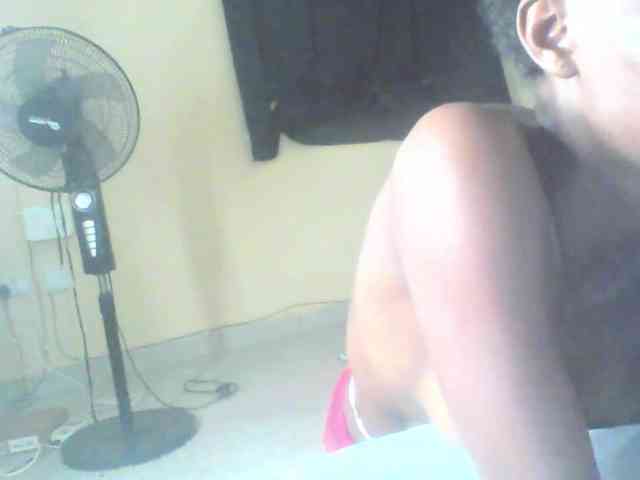 sexybaddie1 sexybaddie1