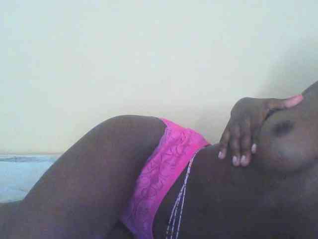 Model: sexybaddie1