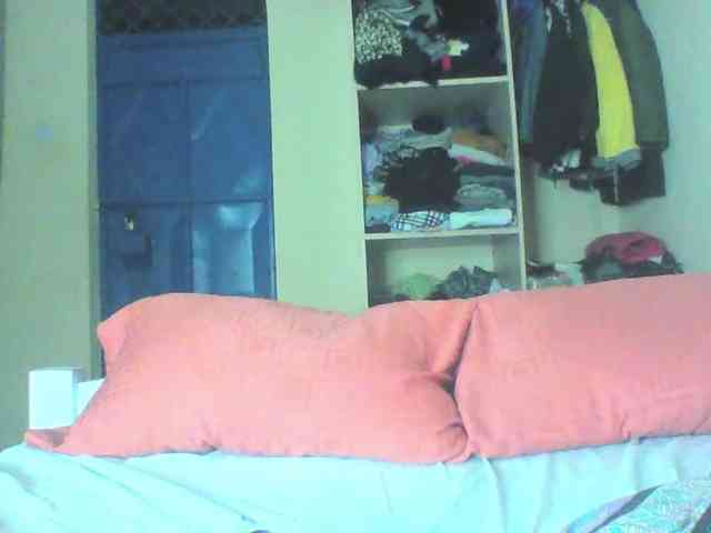 sexybaddie1 webcam