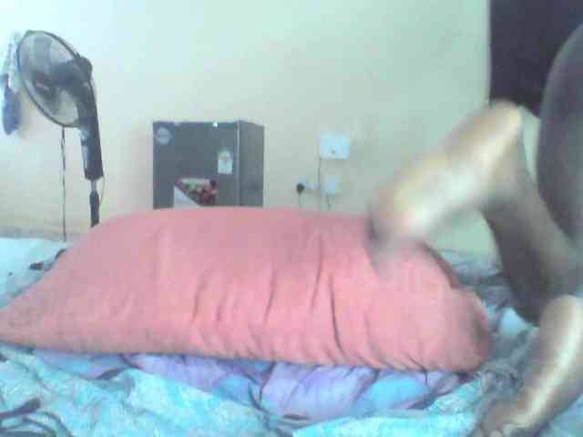 sexybaddie1 sexybaddie1