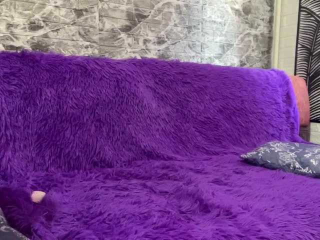Evamiau live cam on BongaCams