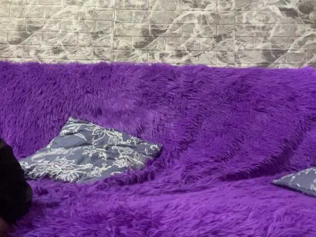Evamiau live cam on BongaCams