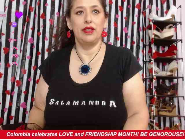 Modella: SALAMANDRA-FRANCO