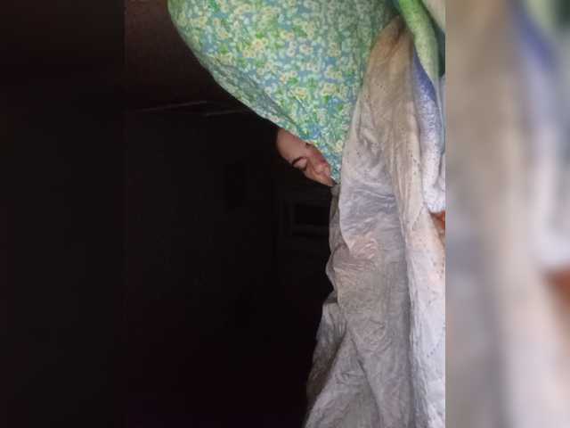 your-eldest-dream live cam on BongaCams