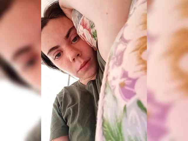 your-eldest-dream webcam