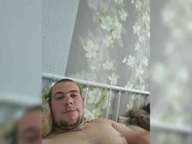Artyr200077771 webcam