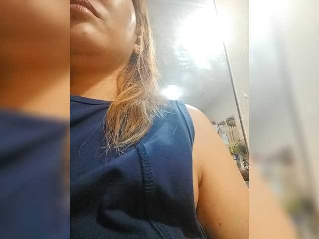 PhantomRose live cam on BongaCams