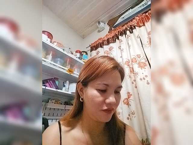 PhantomRose live webcam show