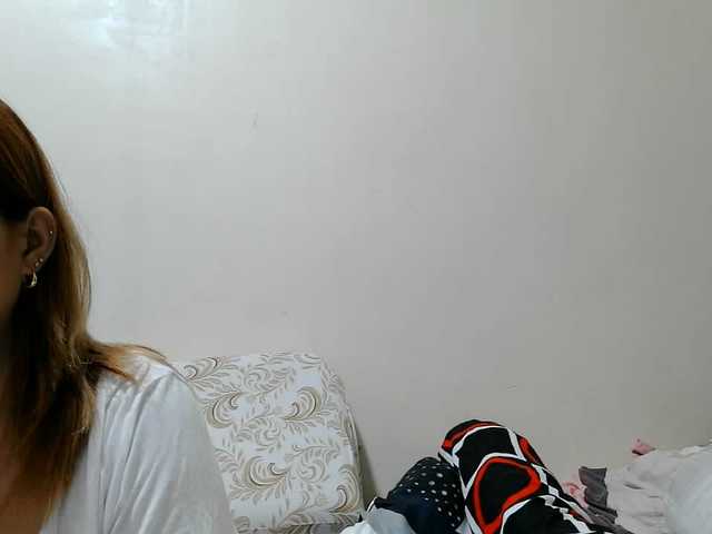 PhantomRose live webcam show
