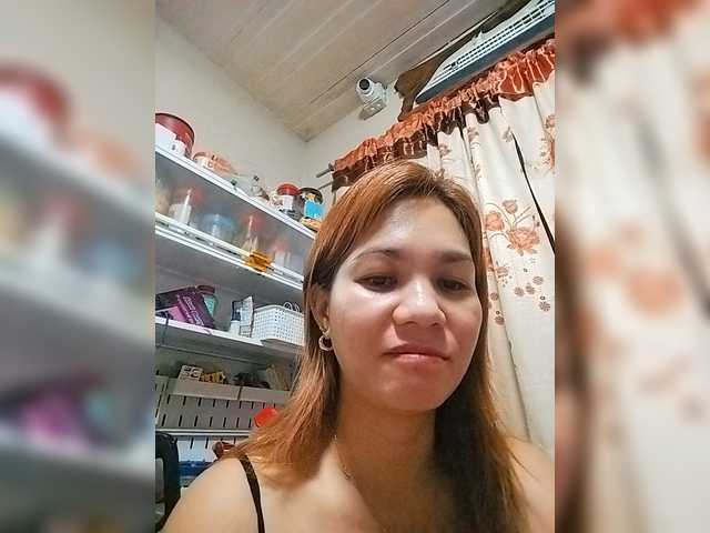 PhantomRose live webcam show