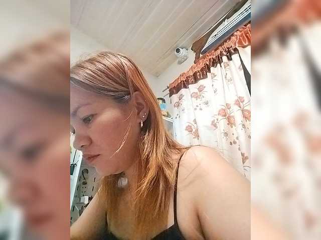 PhantomRose live webcam show