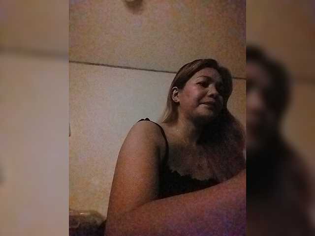 PhantomRose live cam on BongaCams