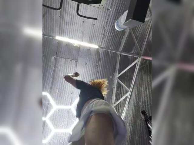 PhantomRose live webcam show