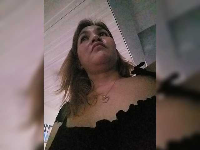 PhantomRose live cam on BongaCams