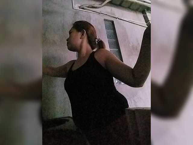PhantomRose live cam on BongaCams