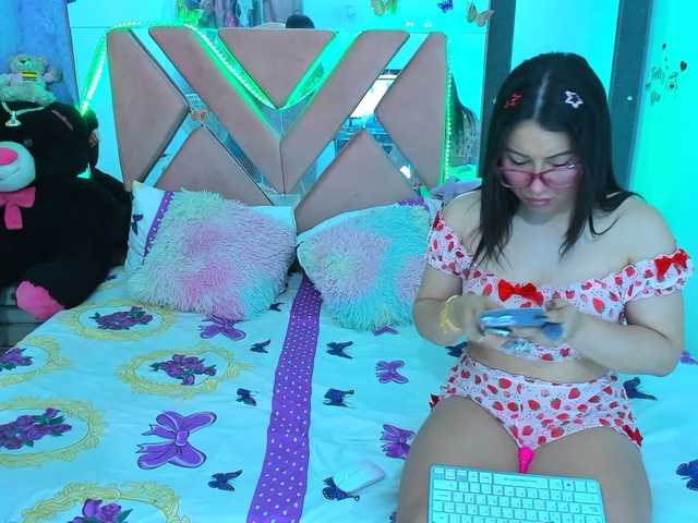 melissaydaniel live cam on BongaCams