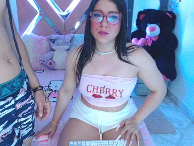 melissaydaniel live cam on BongaCams