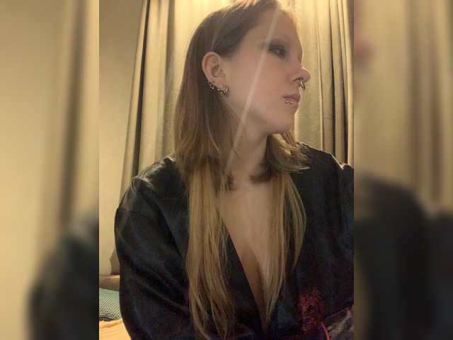 meowwwmeow live cam on BongaCams