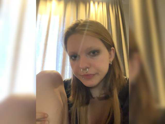 meowwwmeow live cam on BongaCams
