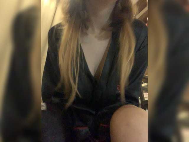 meowwwmeow live cam on BongaCams