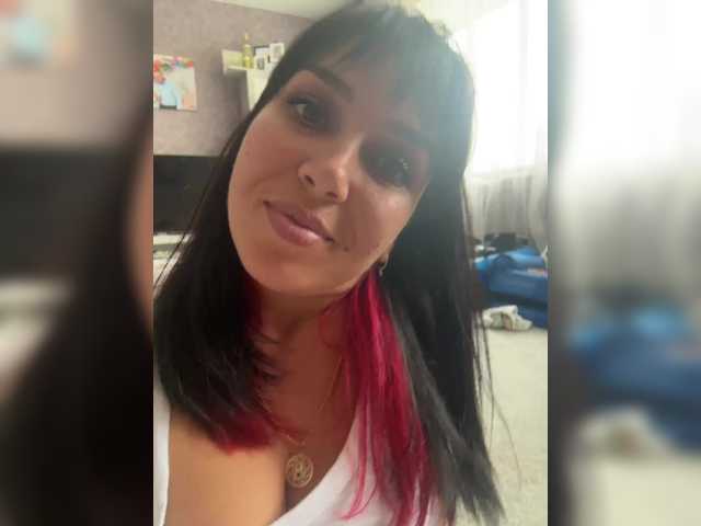 Margoshakiss189 live cam on BongaCams