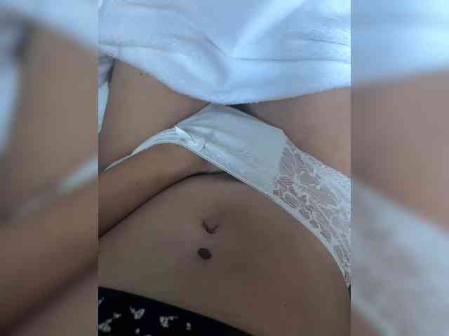 Anna0807 webcam