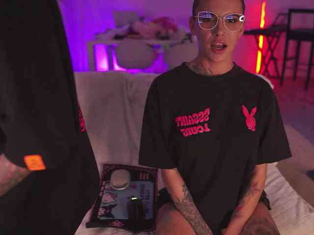 SexDelivery webcam
