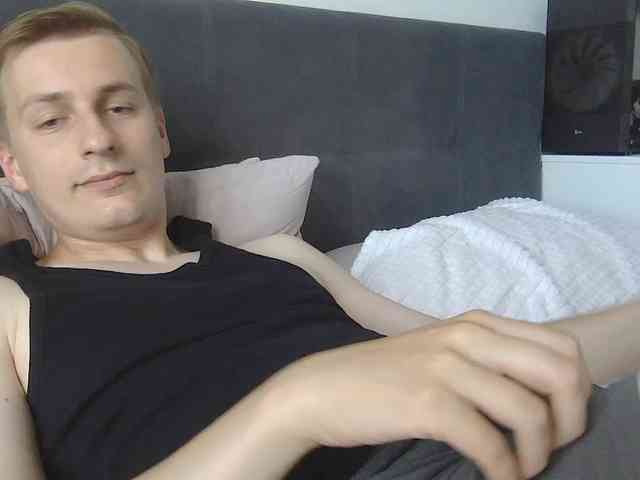 myAndy Live Webcam on BongaCams